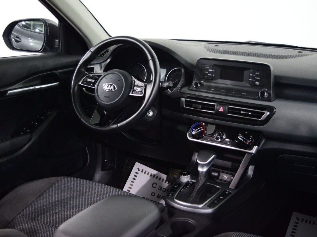 Kia Seltos 4WD CVT фото 18