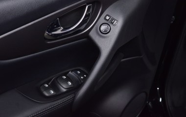 Nissan Qashqai SE+ 2.0  превью 14