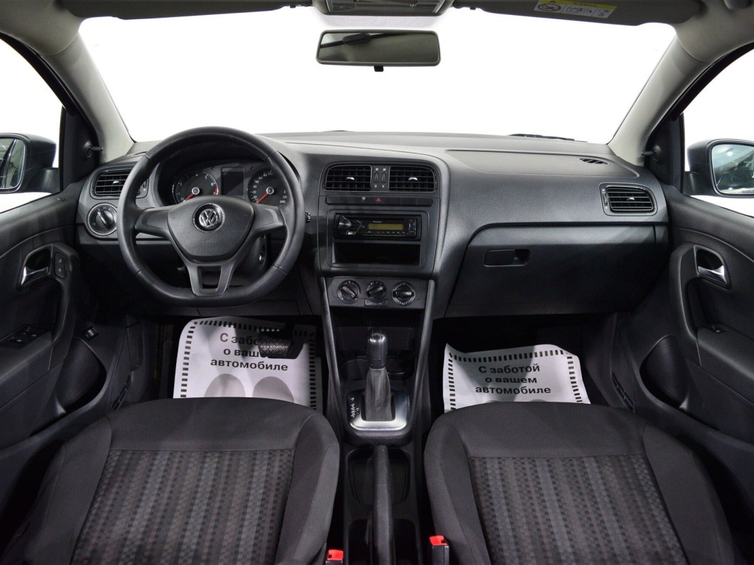 Volkswagen Polo Comfortline 1.6 АКПП фото 10