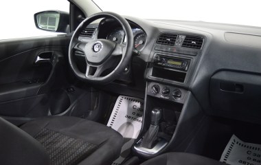 Volkswagen Polo Comfortline 1.6 АКПП превью 18