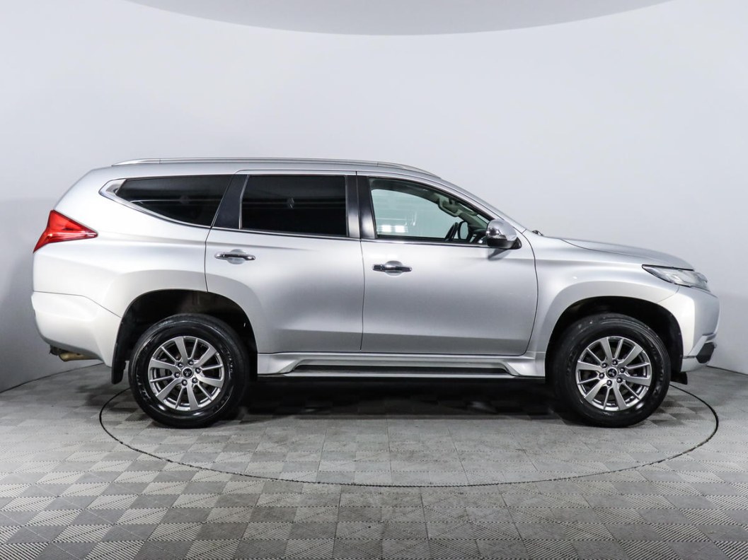 Mitsubishi Pajero Sport Instyle S88 3.0 АКПП фото 4