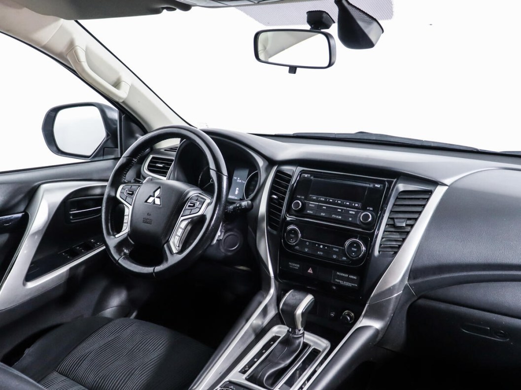 Mitsubishi Pajero Sport Instyle S88 3.0 АКПП фото 11