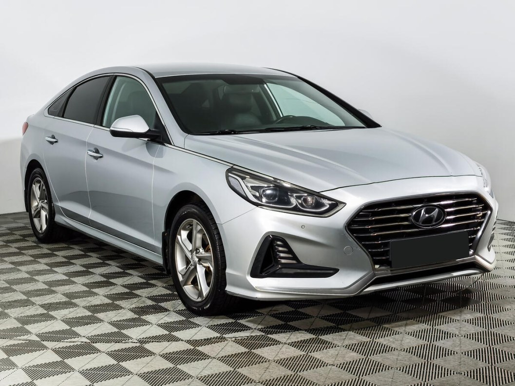Hyundai Sonata Lifestyle 2.0 АКПП фото 1
