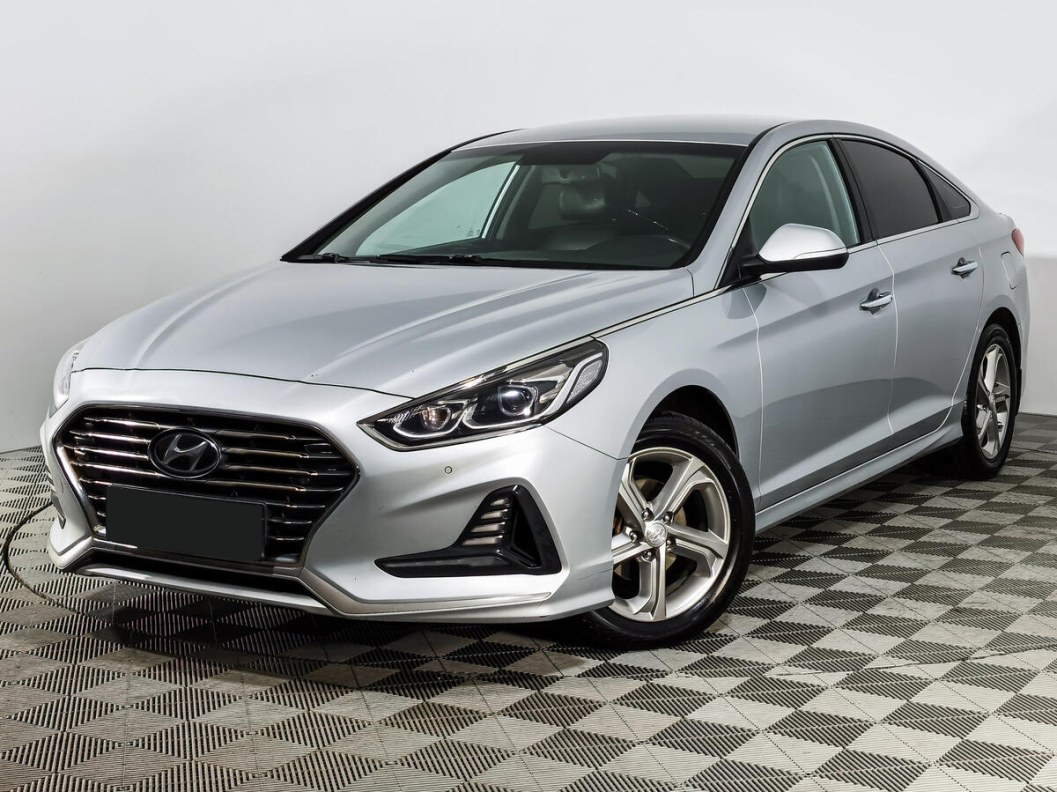 Hyundai Sonata Lifestyle 2.0 АКПП фото 3