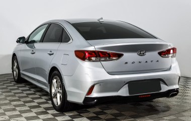 Hyundai Sonata Lifestyle 2.0 АКПП превью 6