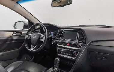 Hyundai Sonata Lifestyle 2.0 АКПП превью 9