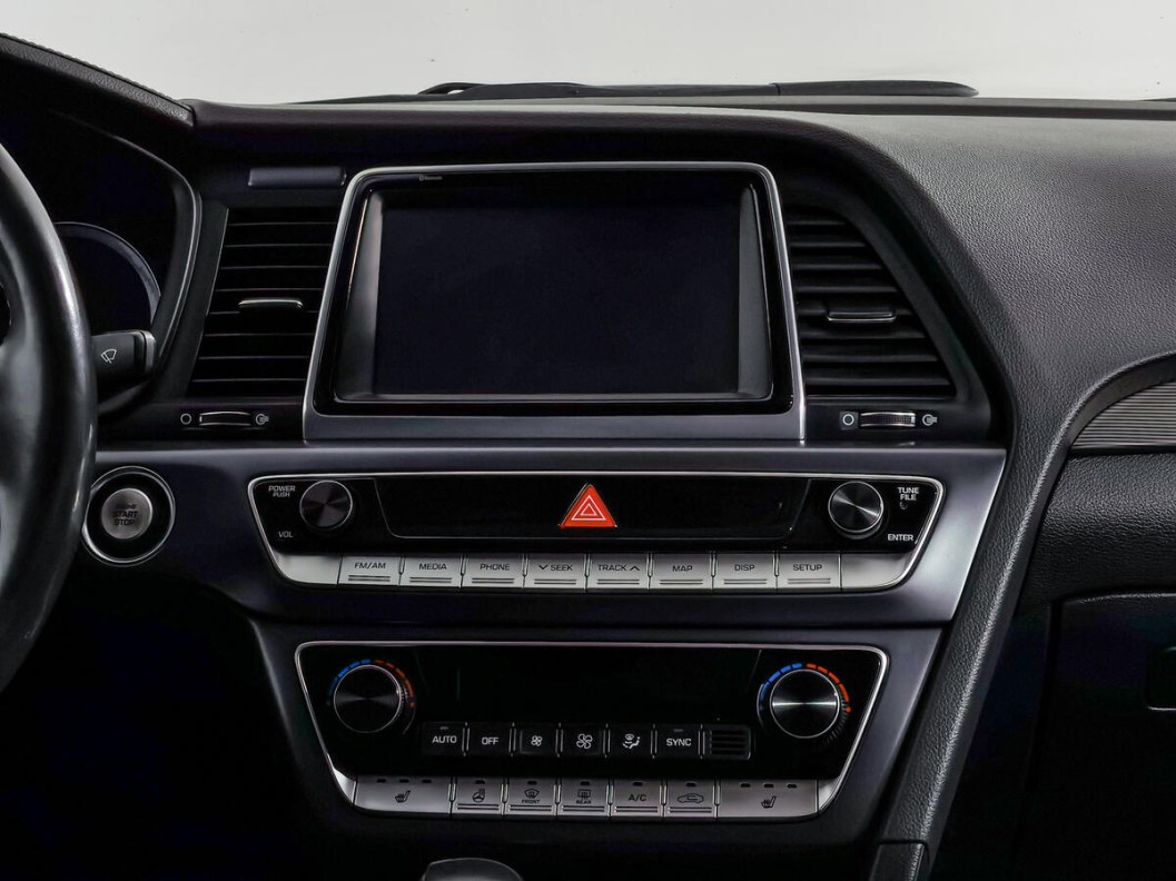 Hyundai Sonata Lifestyle 2.0 АКПП фото 12