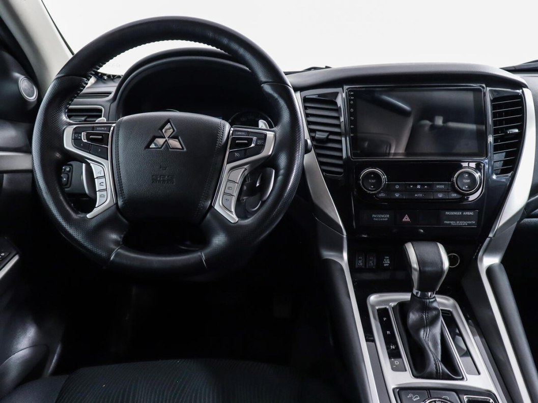 Mitsubishi Pajero Sport Intense S92 2.4 АКПП фото 10
