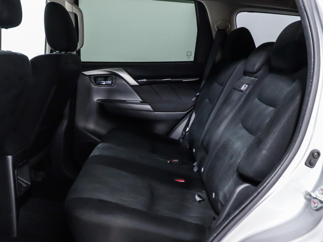 Mitsubishi Pajero Sport Intense S92 2.4 АКПП фото 12