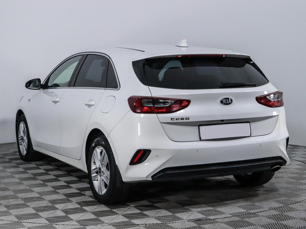 Kia Ceed Luxe 1.6 АКПП фото 8