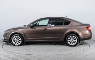 Skoda Octavia Style 1.4 DSG превью 5