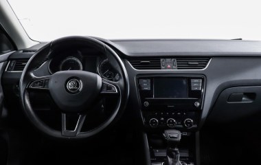 Skoda Octavia Style 1.4 DSG превью 10