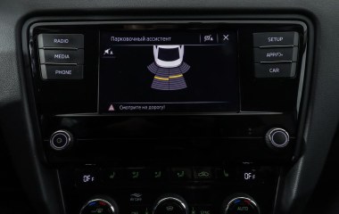Skoda Octavia Style 1.4 DSG превью 15