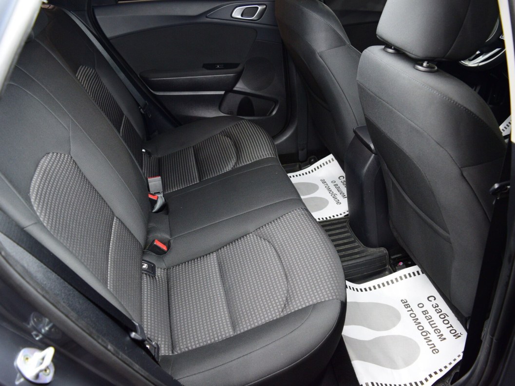 Kia Ceed Luxe 1.6 АКПП фото 12