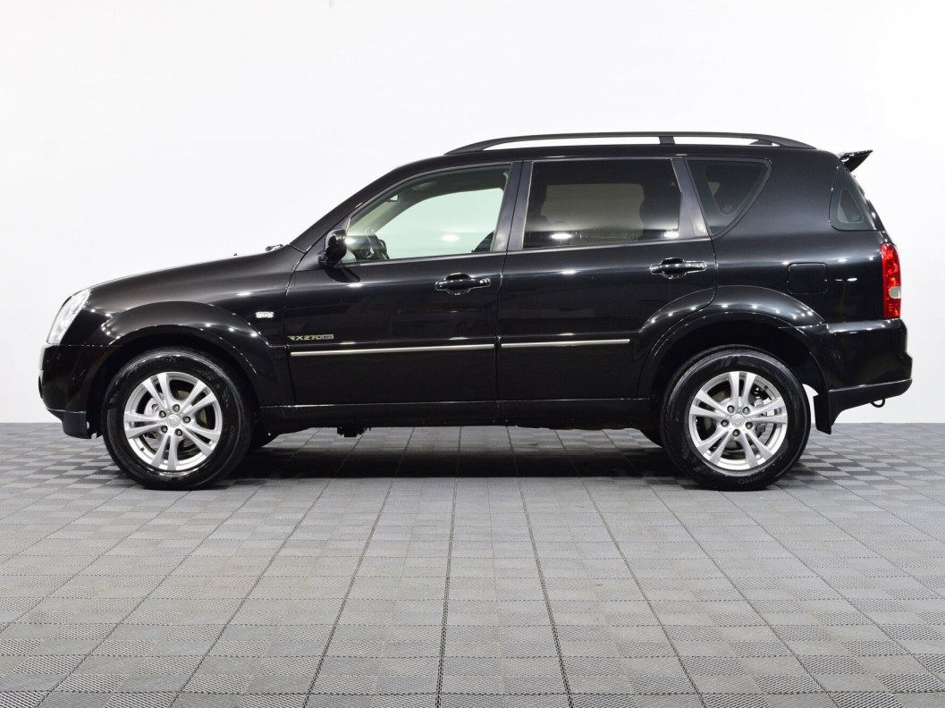 SsangYong Rexton Luxury Family 2.7 АКПП фото 4