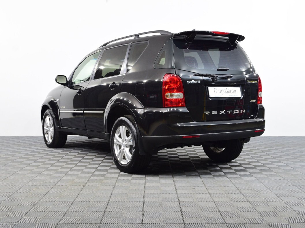 SsangYong Rexton Luxury Family 2.7 АКПП фото 5