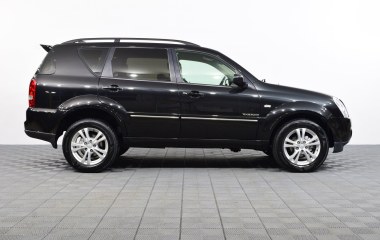 SsangYong Rexton Luxury Family 2.7 АКПП превью 8