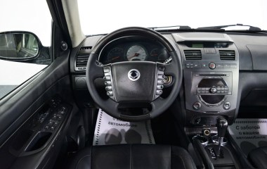 SsangYong Rexton Luxury Family 2.7 АКПП превью 17