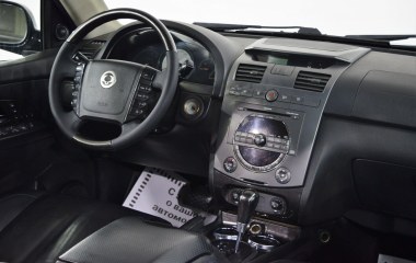 SsangYong Rexton Luxury Family 2.7 АКПП превью 18