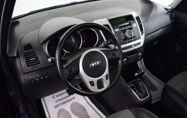Kia Venga Luxe 1.6 АКПП превью 14