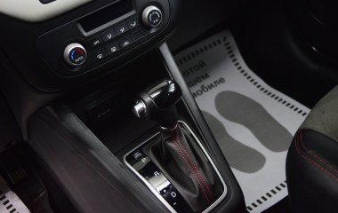 Kia Venga Luxe 1.6 АКПП превью 17