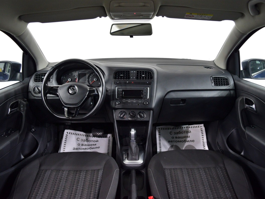 Volkswagen Polo Comfortline 1.6 АКПП фото 9