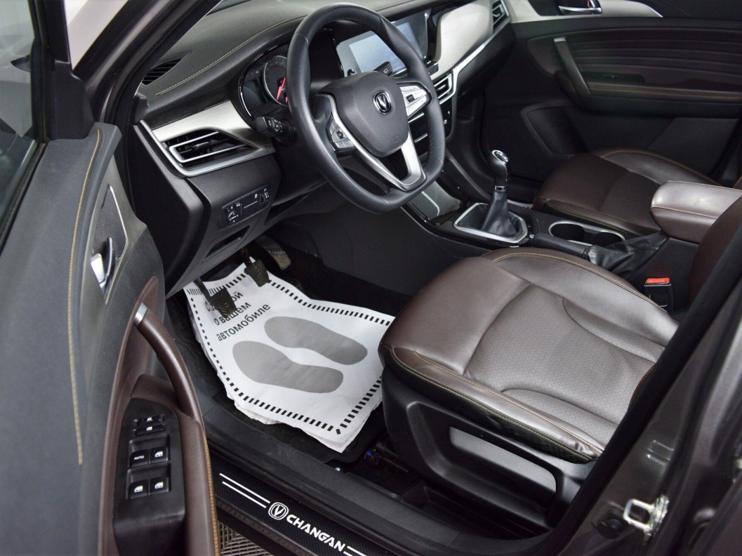 Changan CS35PLUS  фото 9