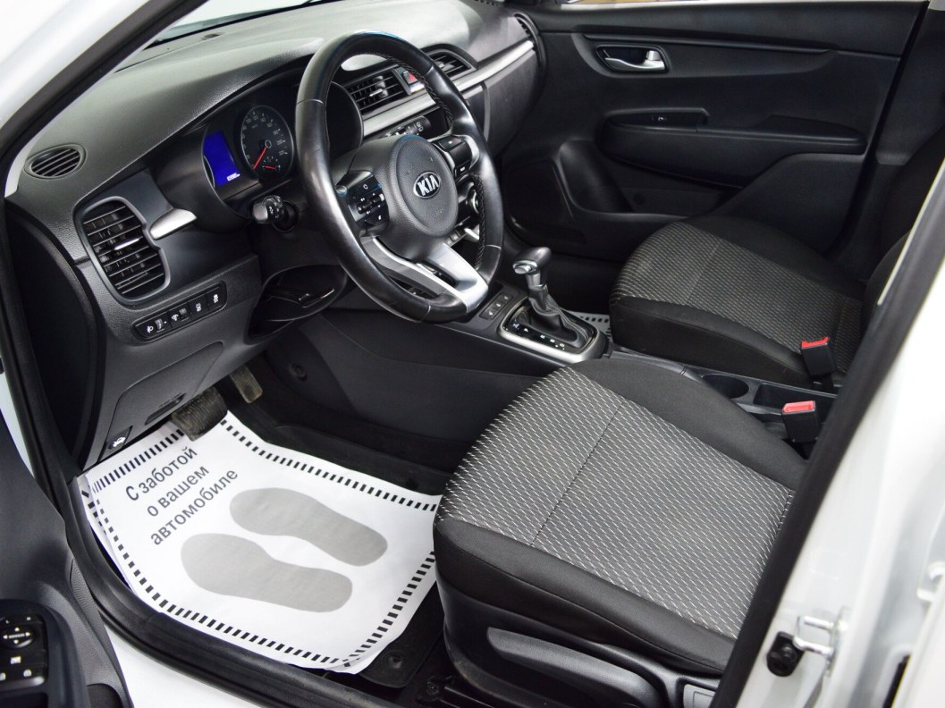 Kia Rio Luxe 1.6 АКПП фото 9
