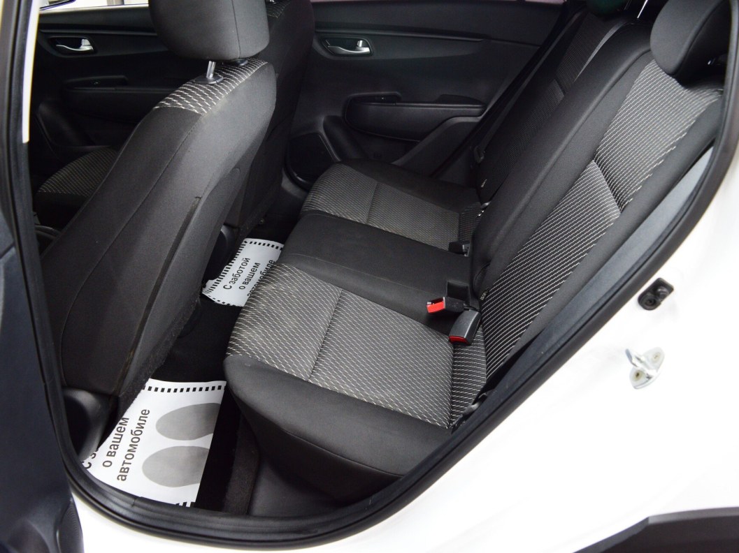 Kia Rio Luxe 1.6 АКПП фото 13