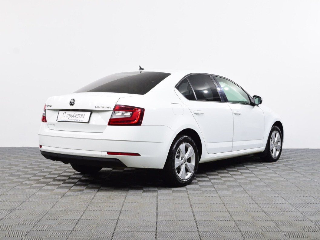Skoda Octavia Style 1.4 DSG фото 6