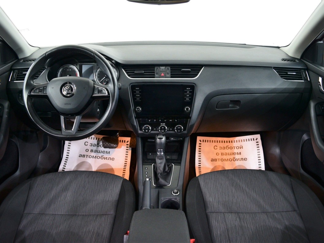 Skoda Octavia Style 1.4 DSG фото 10