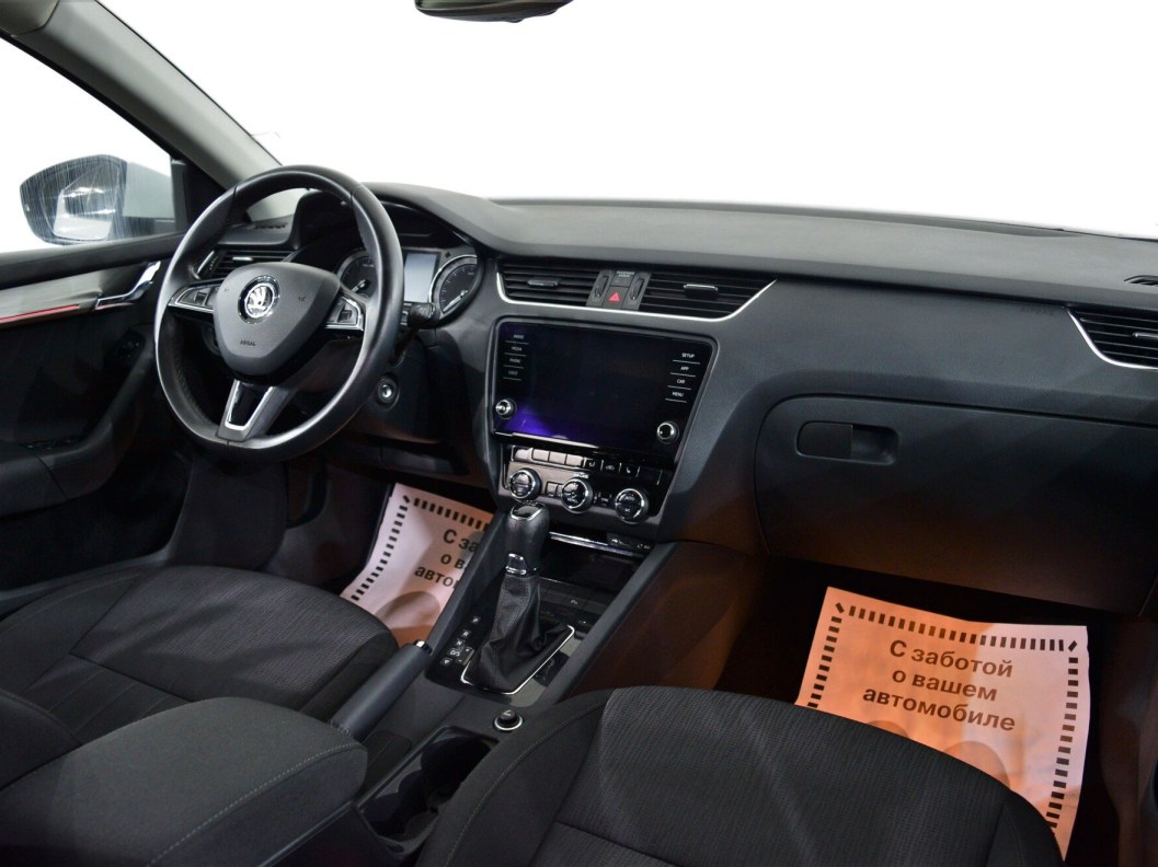 Skoda Octavia Style 1.4 DSG фото 18