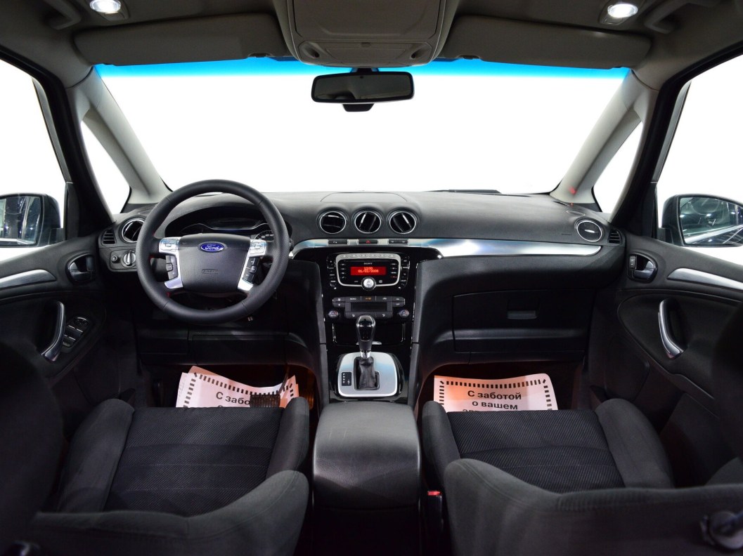 Ford S-Max Titanium 2.0  фото 10