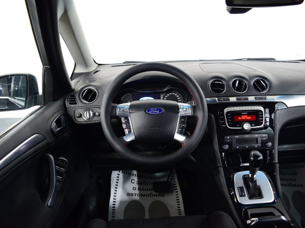 Ford S-Max Titanium 2.0  фото 15