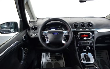 Ford S-Max Titanium 2.0  превью 15