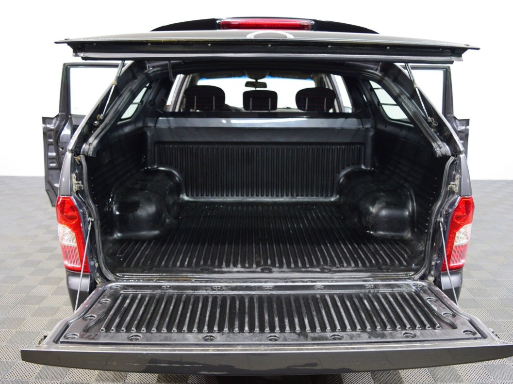 SsangYong Actyon Sports 2.0 МКПП фото 18