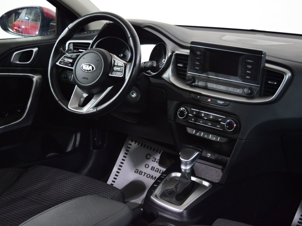 Kia Ceed Luxe 1.6 АКПП фото 20