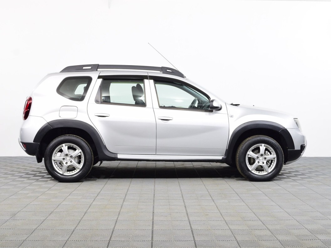 Renault Duster Life 2.0 АКПП фото 8