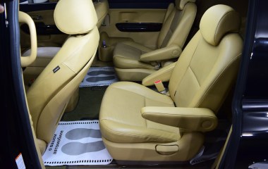 Kia Carnival 2.2 АКПП превью 13