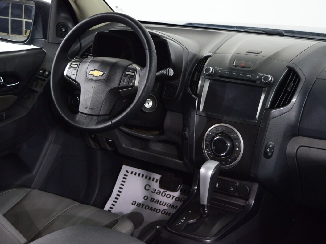 Chevrolet TrailBlazer LT 2.8 АКПП фото 21