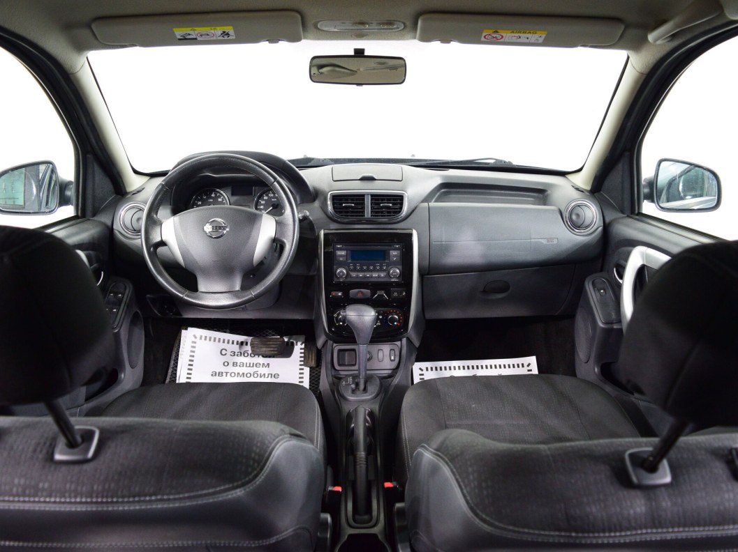 Nissan Terrano 2.0 АКПП фото 10