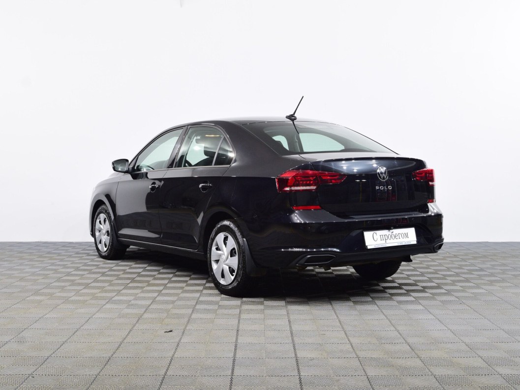 Volkswagen Polo 1.6 МКПП фото 5