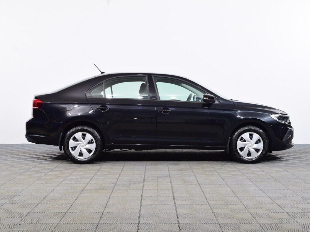 Volkswagen Polo 1.6 МКПП фото 8