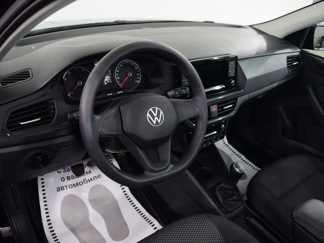 Volkswagen Polo 1.6 МКПП фото 14