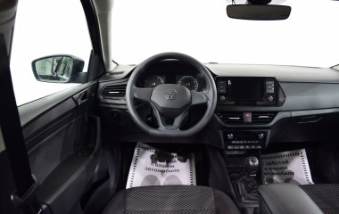 Volkswagen Polo 1.6 МКПП превью 15