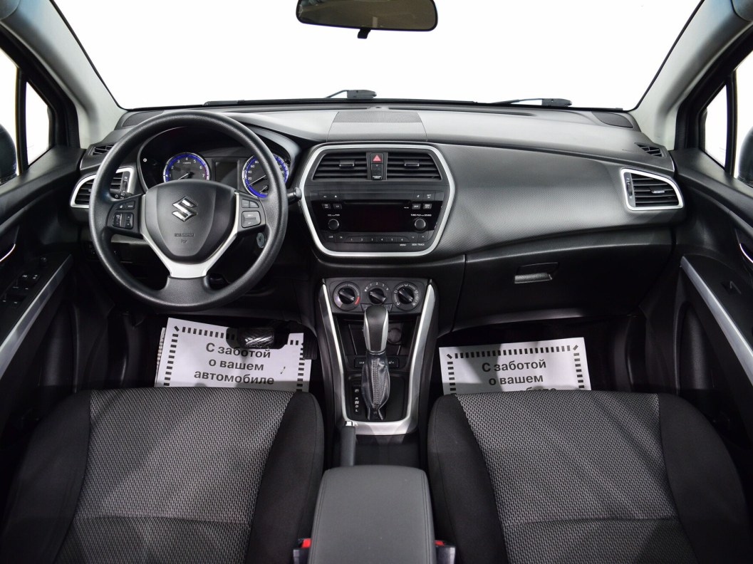 Suzuki SX4 GL 1.6 CVT фото 10