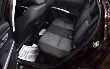 Suzuki SX4 GL 1.6 CVT превью 13