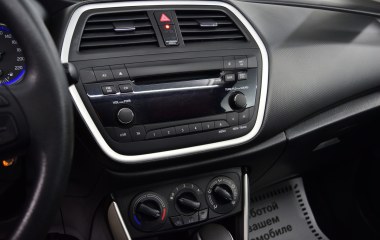 Suzuki SX4 GL 1.6 CVT превью 17