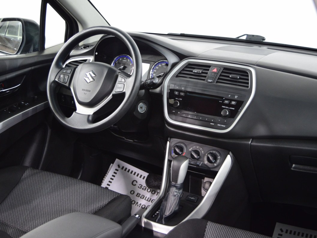 Suzuki SX4 GL 1.6 CVT фото 18
