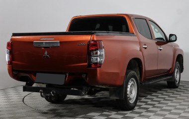 Mitsubishi L200 Invite 2.4 МКПП превью 7